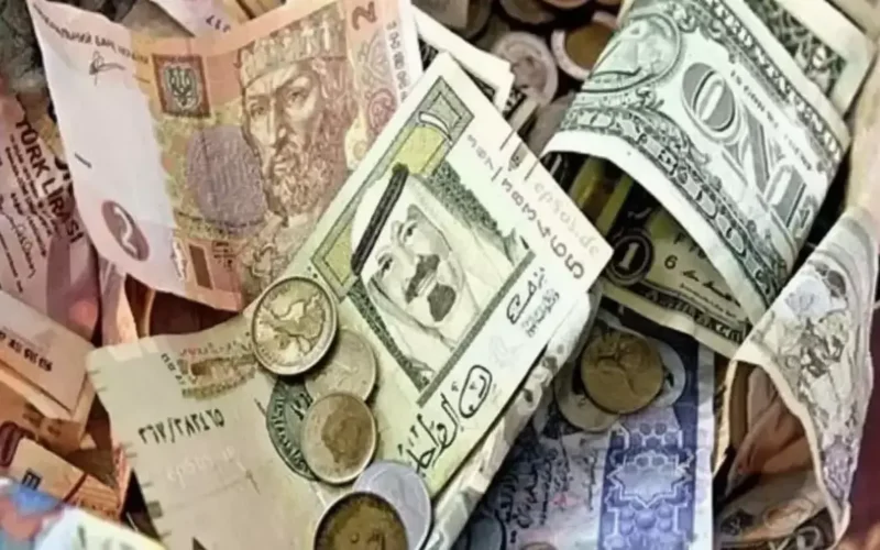 قفزة الدولار إلى 47 جنيه.. الريال يصل 12.7 ويضغط على المصريين قبل العمرة